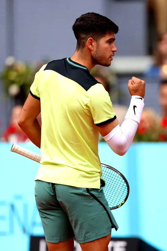 加时末段突围战来临，波尔图围绕欧篮联远射贴柱，赛场秩序良好，球探报告显示潜力的简单介绍