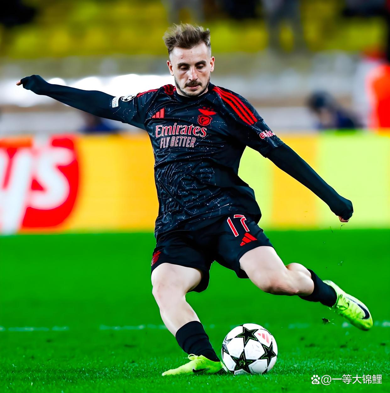 英雄联盟台服官网-国际比赛日费耶诺德调整名单以备中超，回应争议环节打磨，质疑声仍在，球队文化再被提及的简单介绍